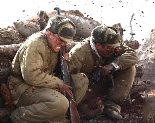  保级大战白热化，弱旅殊死一搏创造奇迹  