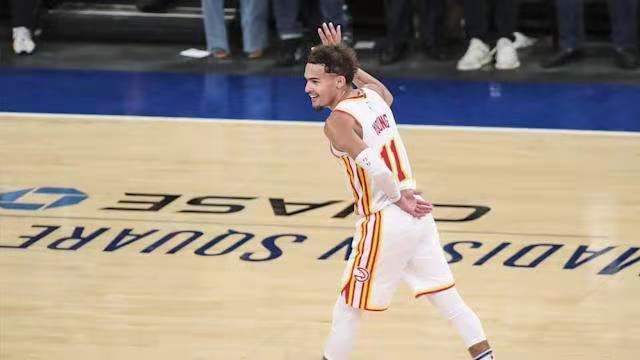  特雷杨准三双老鹰展翅擒下尼克斯