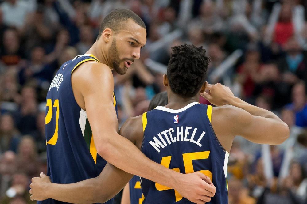  戈贝尔盖帽盛宴森林狼力克爵士