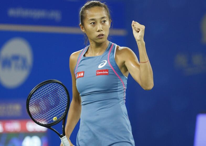  中国金花张帅爆发，直落两盘淘汰种子选手