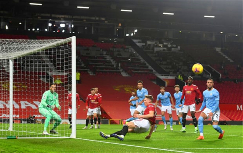  热刺主场迎战曼联演绎英超焦点战役万众瞩目