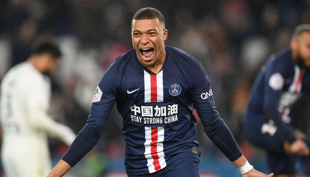  姆巴佩超神发挥巴黎大胜马赛