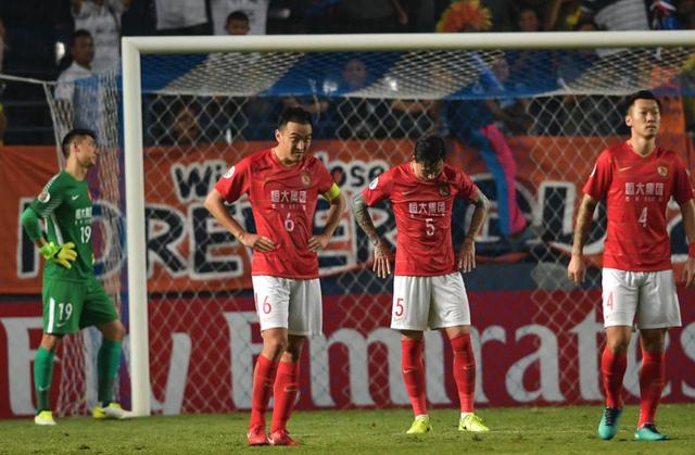  西西帕斯双误葬送好局，蒙特利尔决赛痛失冠军